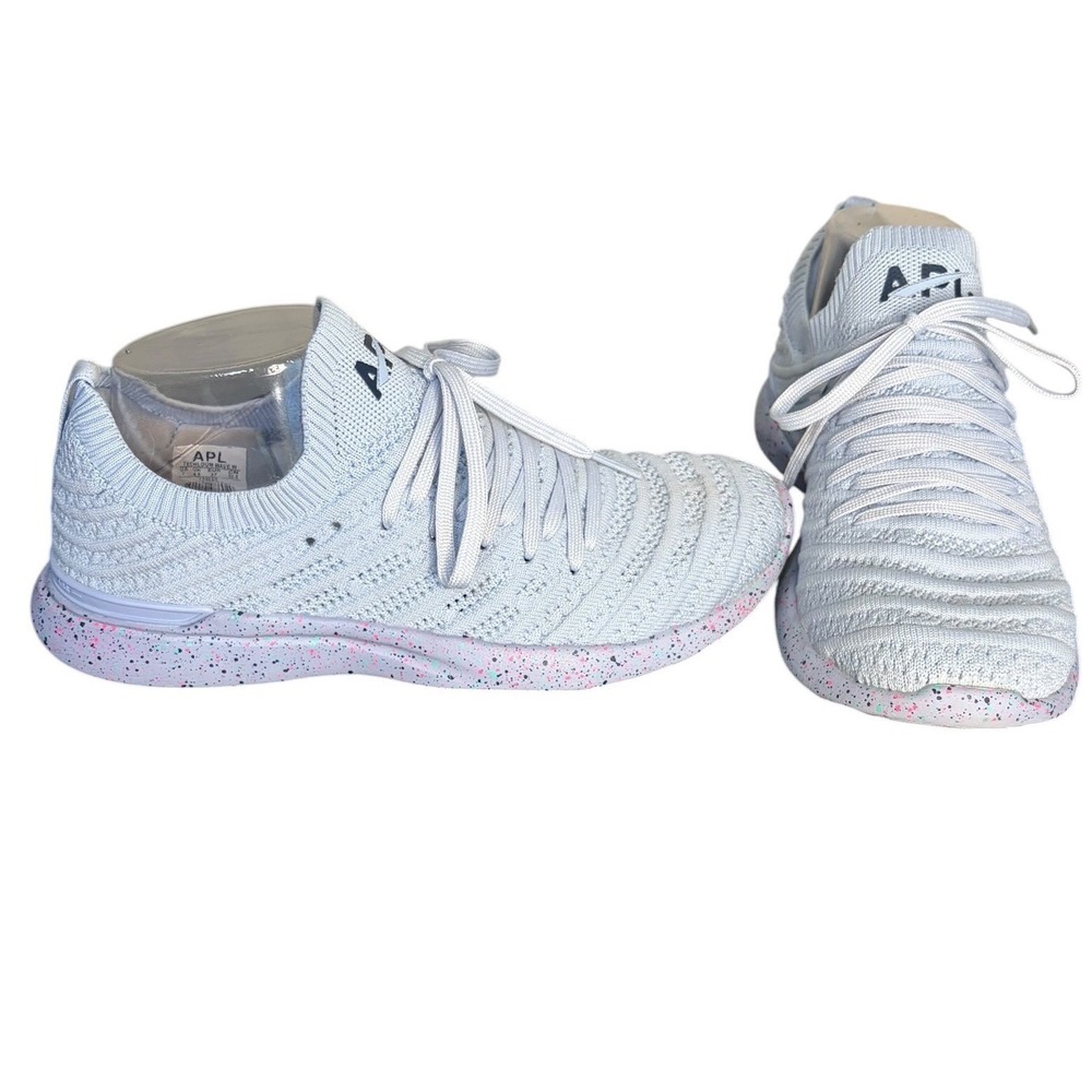 APL White TechLoom Wave Speckled Sole Running Shoes‎ Women's Size 7